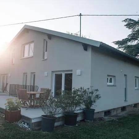 La Maison Du Cedre * Dossenheim-sur-Zinsel