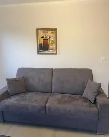 Semesterbostad La Maison Du Cedre